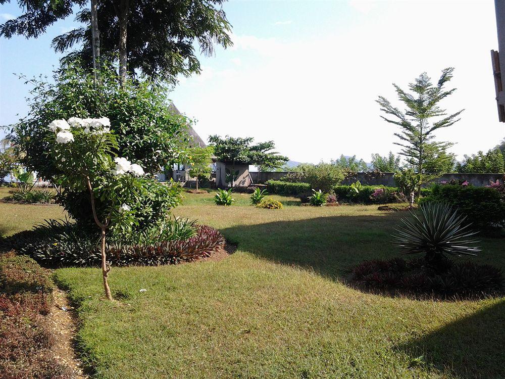 Luwansa Beach Resort Labuan Bajo Exterior photo
