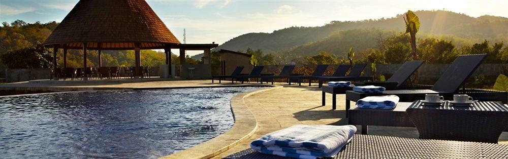 Luwansa Beach Resort Labuan Bajo Exterior photo