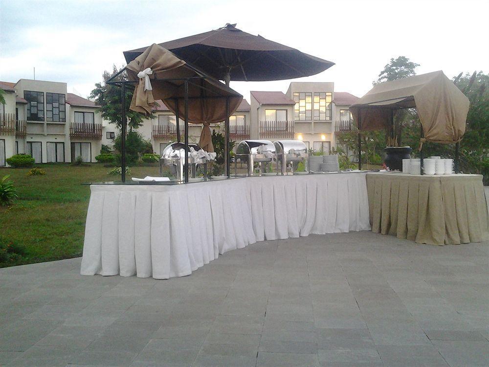 Luwansa Beach Resort Labuan Bajo Exterior photo