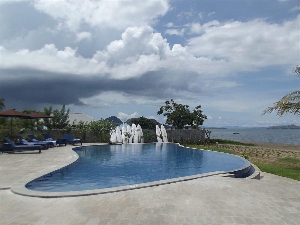 Luwansa Beach Resort Labuan Bajo Exterior photo
