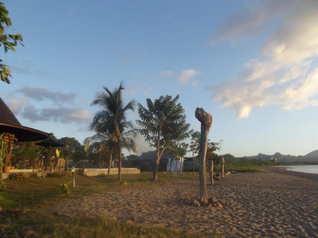 Luwansa Beach Resort Labuan Bajo Exterior photo